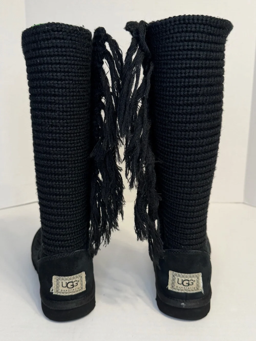 UGG black classic